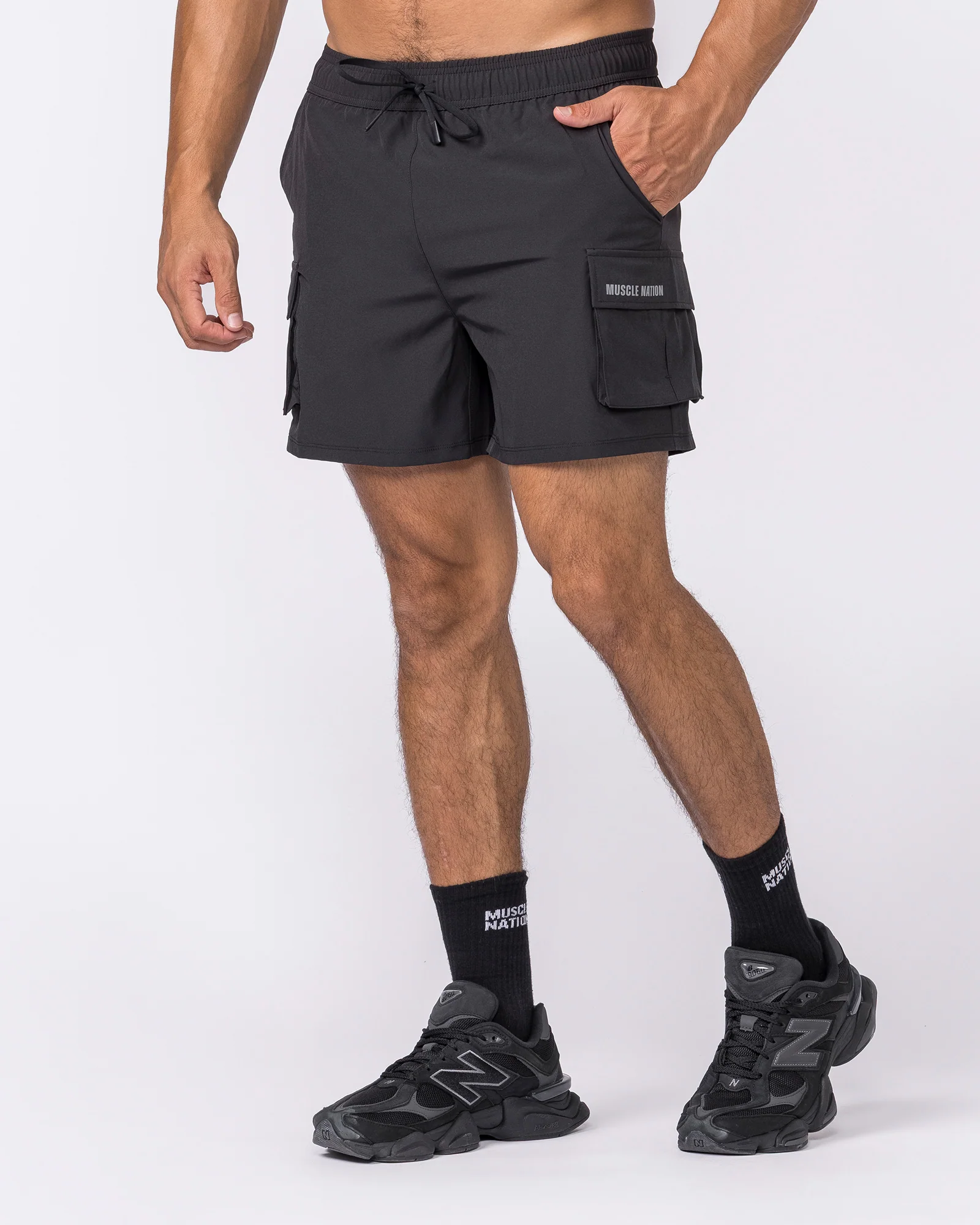 Active Cargo 5" Shorts - Black