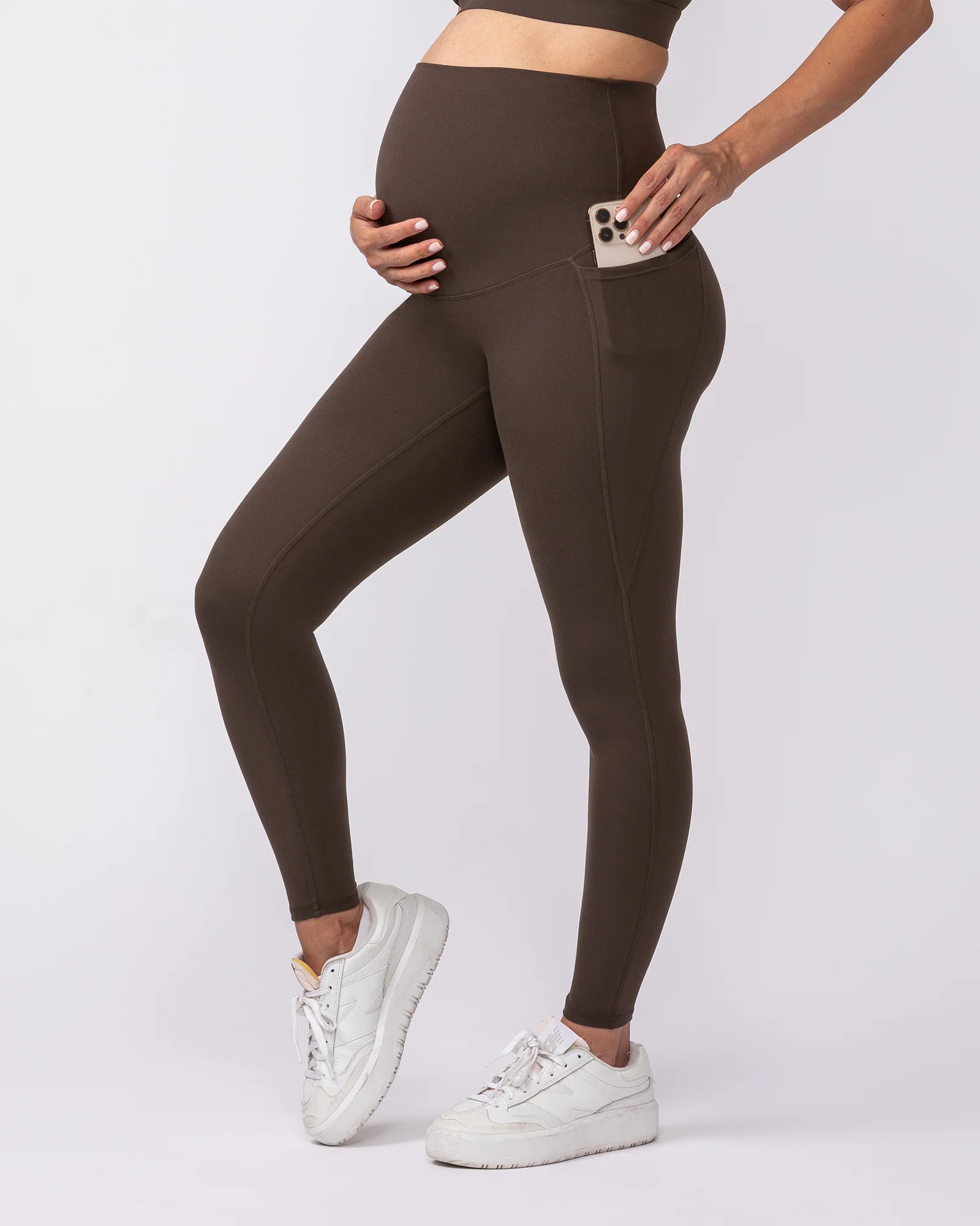 Maternity Everyday Pocket Leggings - Deep Brown