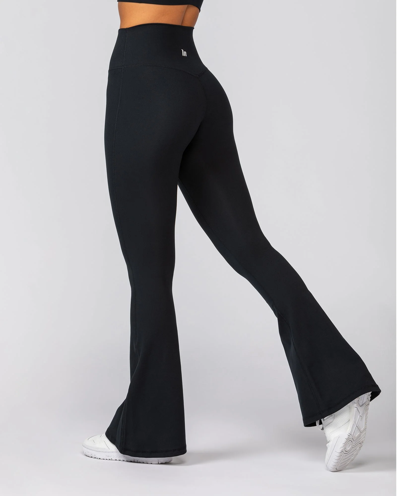 Zero Rise Everyday Flare Leggings - Black